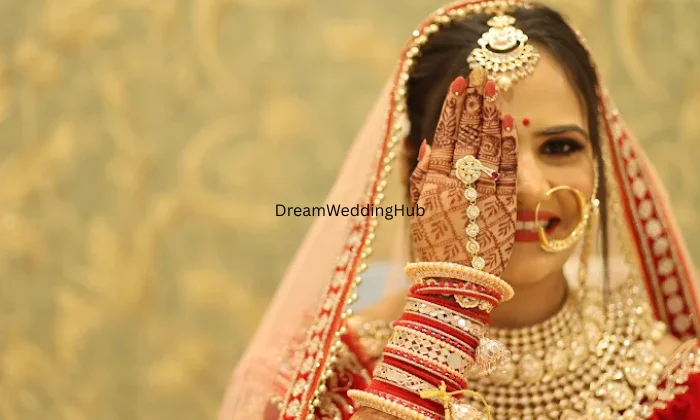 Classic Beauty Parlour